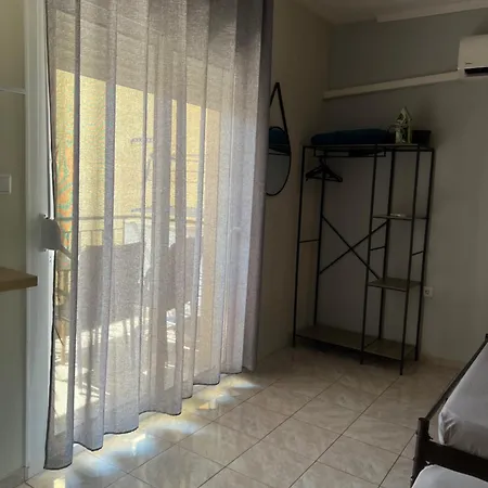 Georgia's Cozy #4 דירה קאבאלה